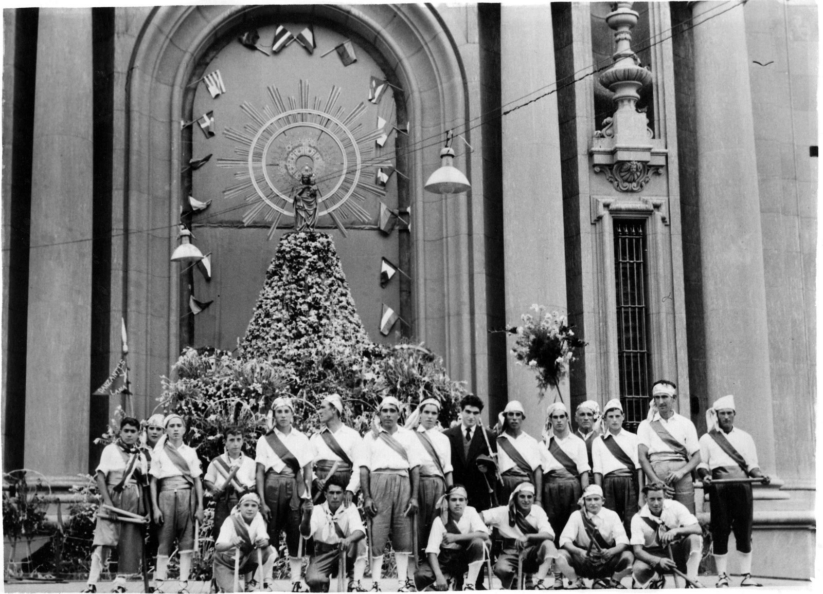 danzantes de Lanaja Zaragoza El Pilar