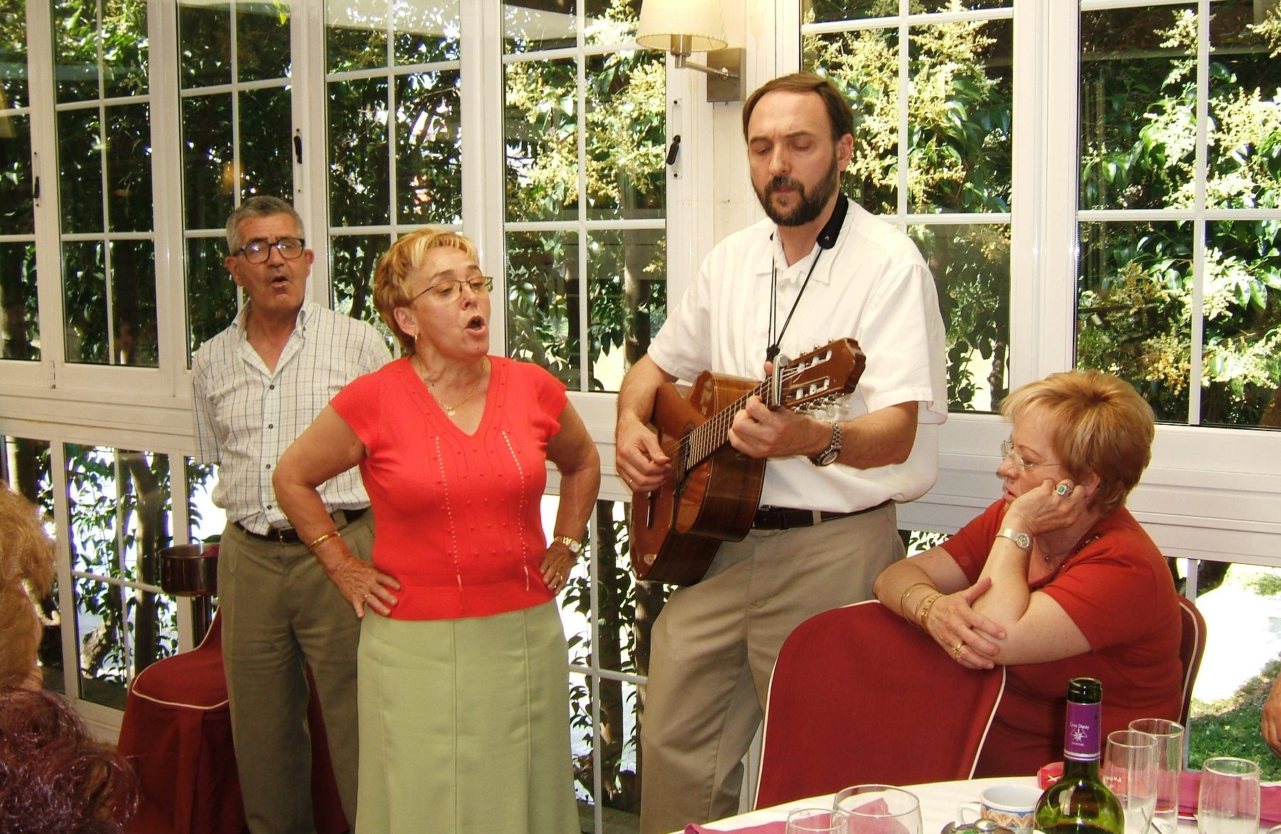 DSCF3700 Cantando jotas