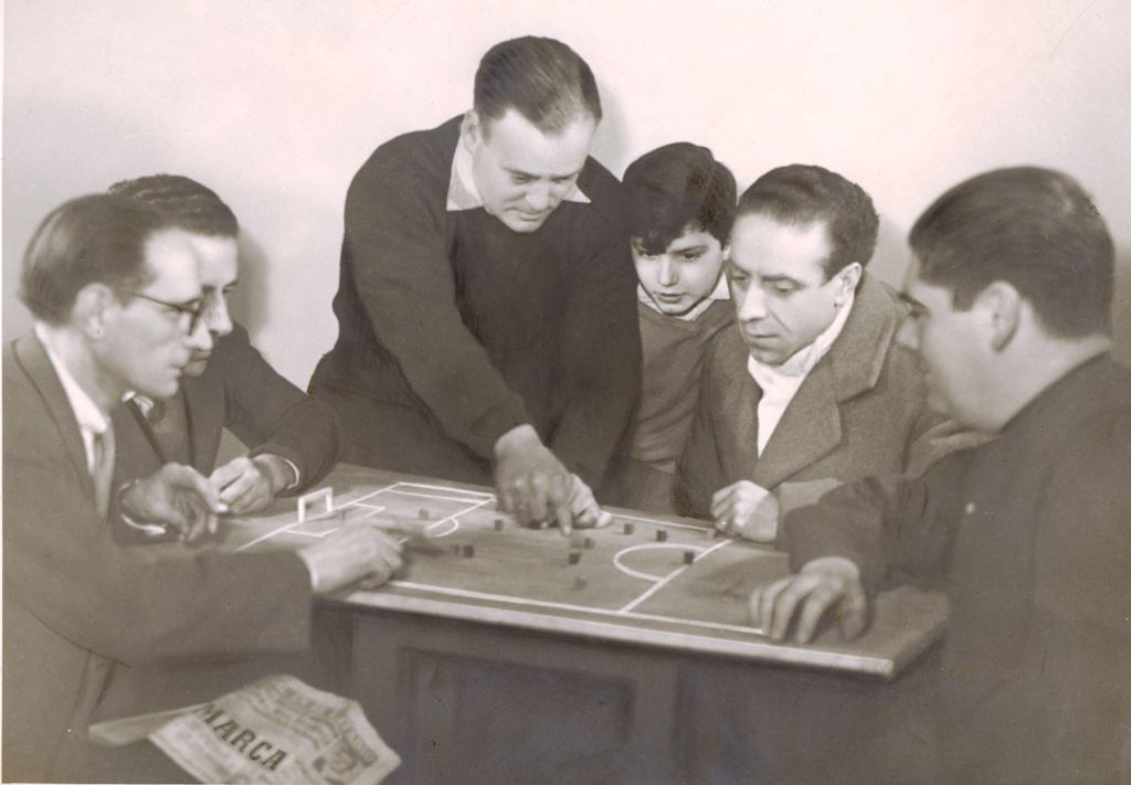 Juan Sanz y el FC Sariñena